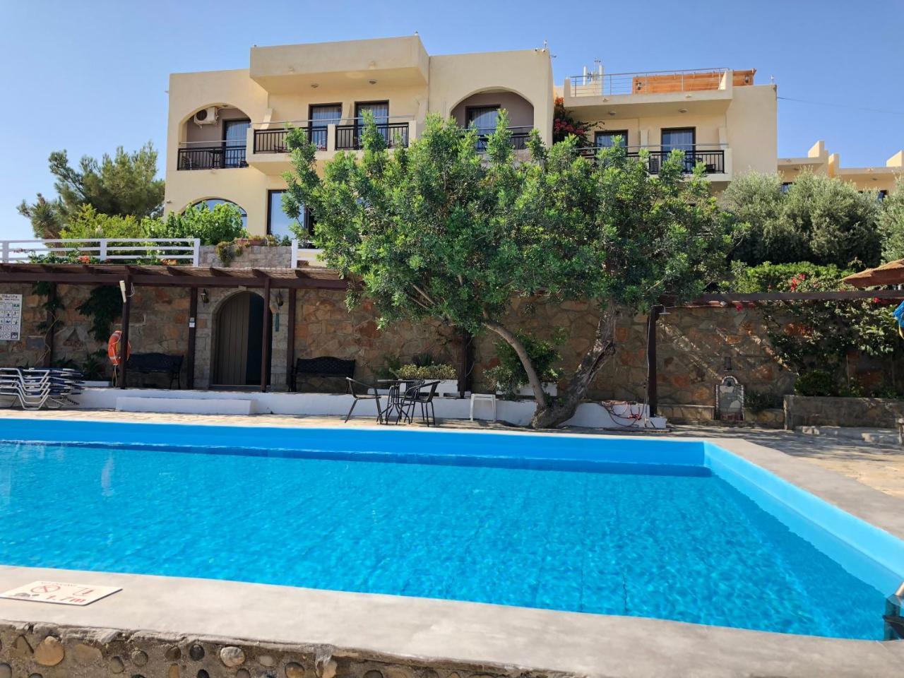 Blue Sky Hotel كوتْسوناري المظهر الخارجي الصورة
