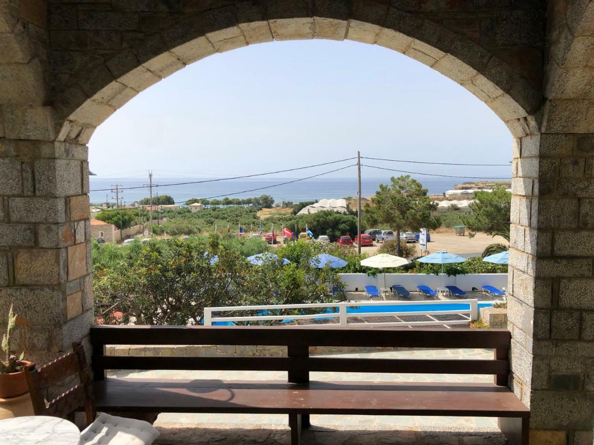 Blue Sky Hotel كوتْسوناري المظهر الخارجي الصورة