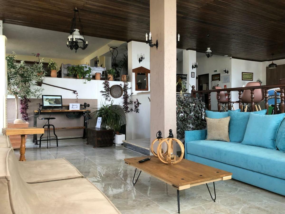 Blue Sky Hotel كوتْسوناري المظهر الخارجي الصورة