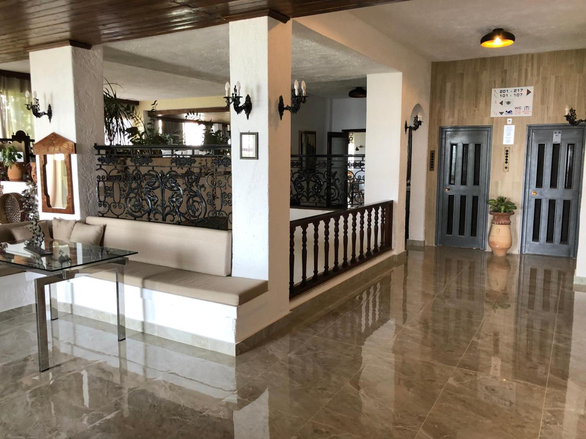 Blue Sky Hotel كوتْسوناري المظهر الخارجي الصورة