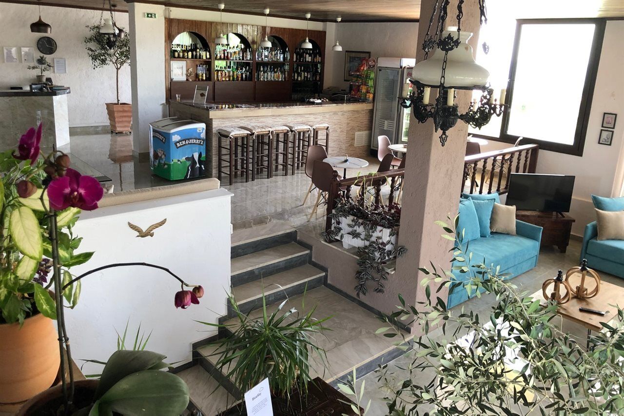 Blue Sky Hotel كوتْسوناري المظهر الخارجي الصورة